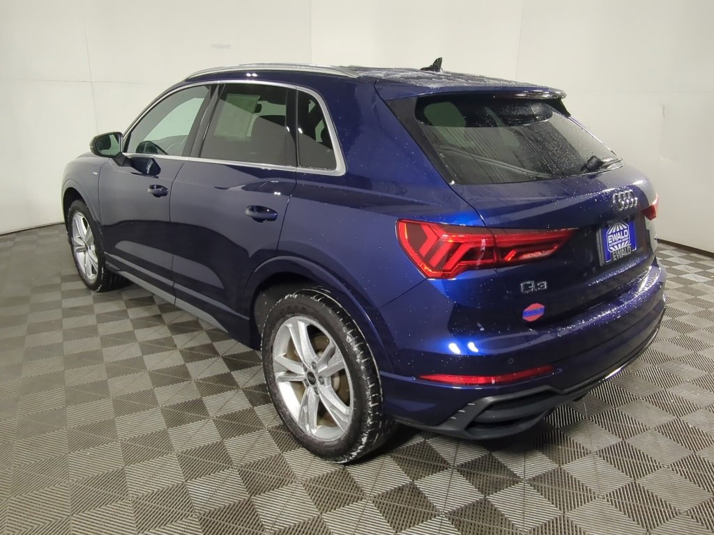 Used 2024 Audi Q3 2.0T Premium Plus w/ Premium Plus Package image 8