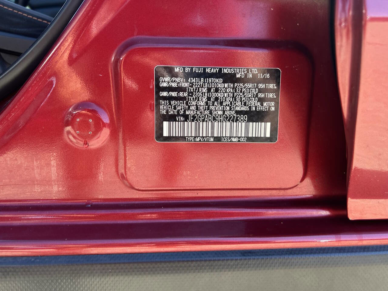 Used 2017 Subaru Crosstrek 2.0i Premium image 14