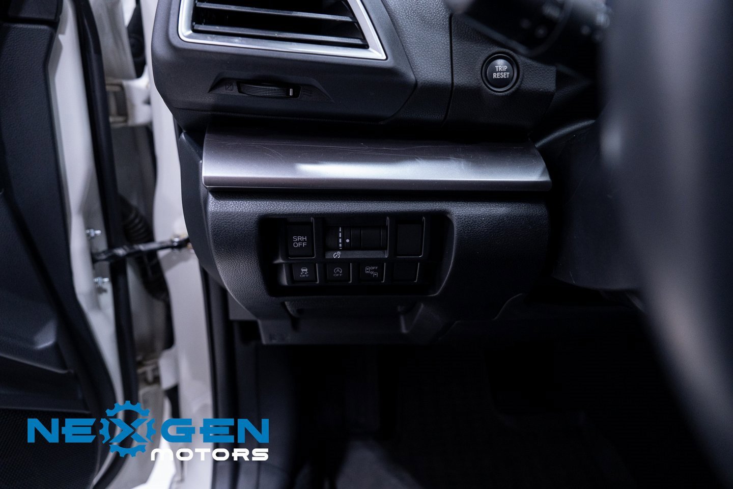 Used 2020 Subaru Crosstrek 2.0i Limited w/ Popular Package #2 image 30