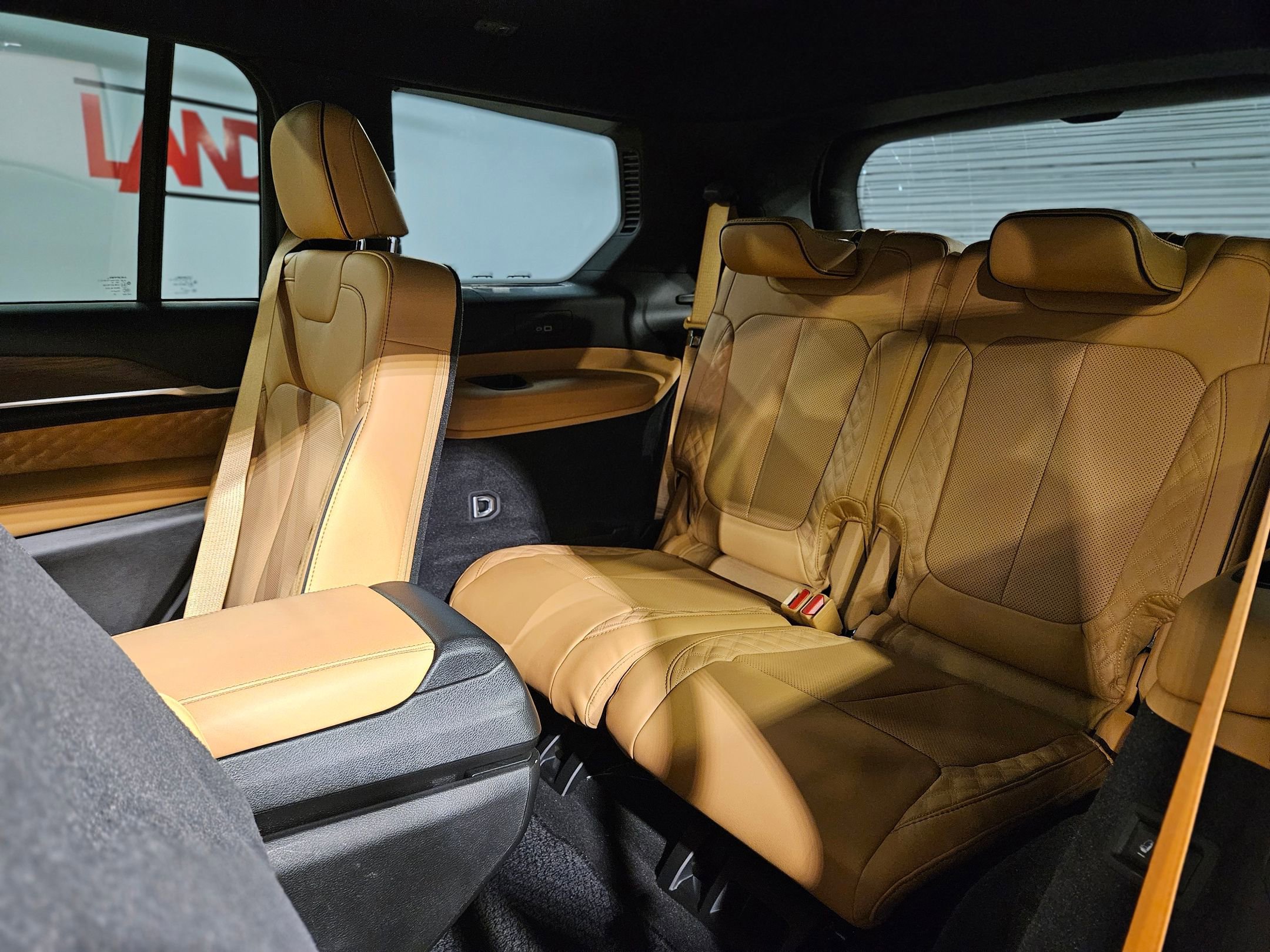 Used 2024 Jeep Grand Cherokee L Summit image 39