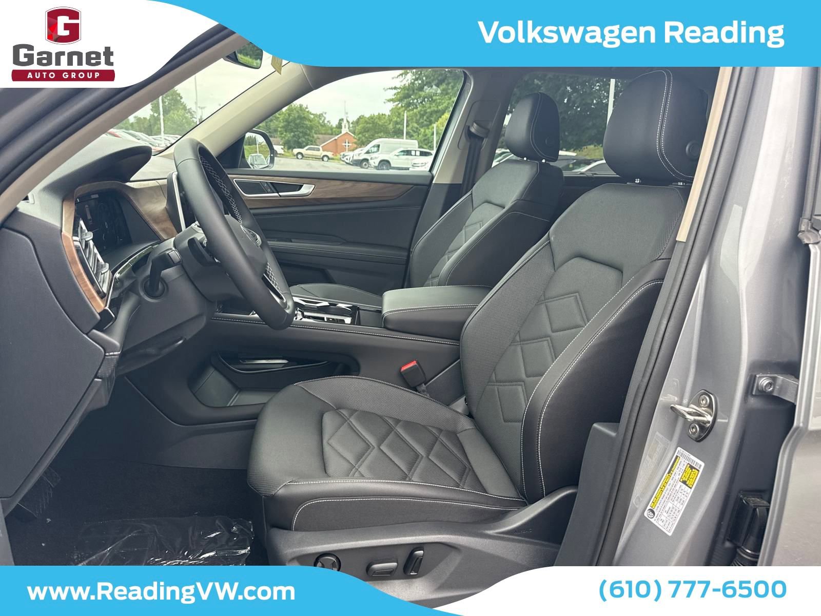 New 2025 Volkswagen Atlas SE image 14