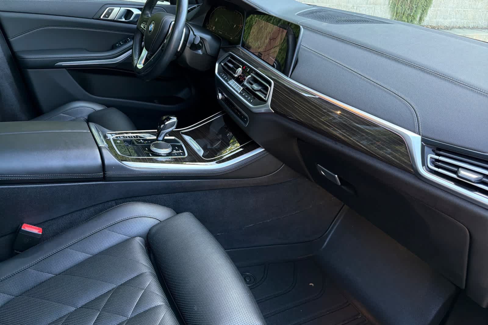 Used 2023 BMW X5 xDrive40i AWD/4WD image 17