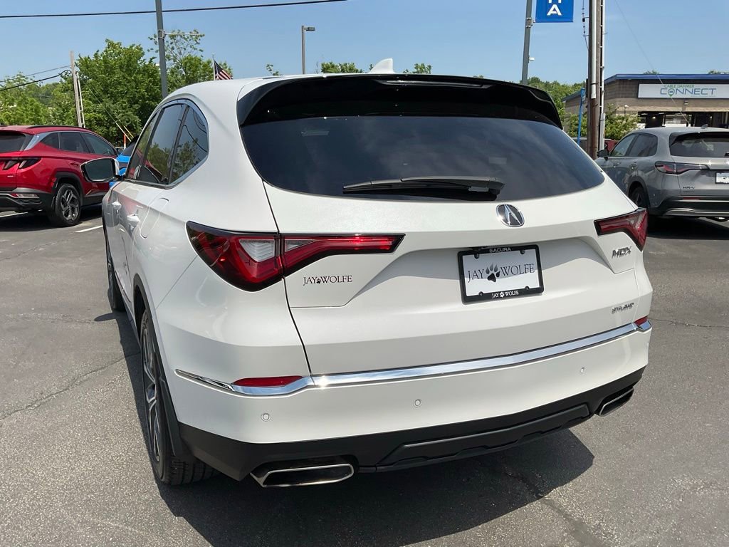 Certified 2024 Acura MDX SH-AWD w/ Technology Package image 5