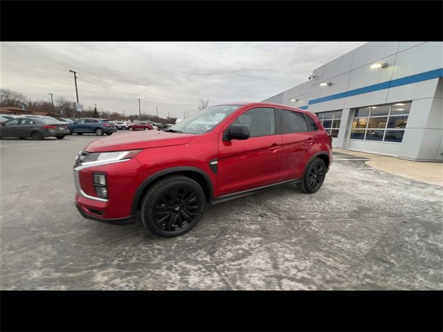 Used 2023 Mitsubishi Outlander Sport LE image 4