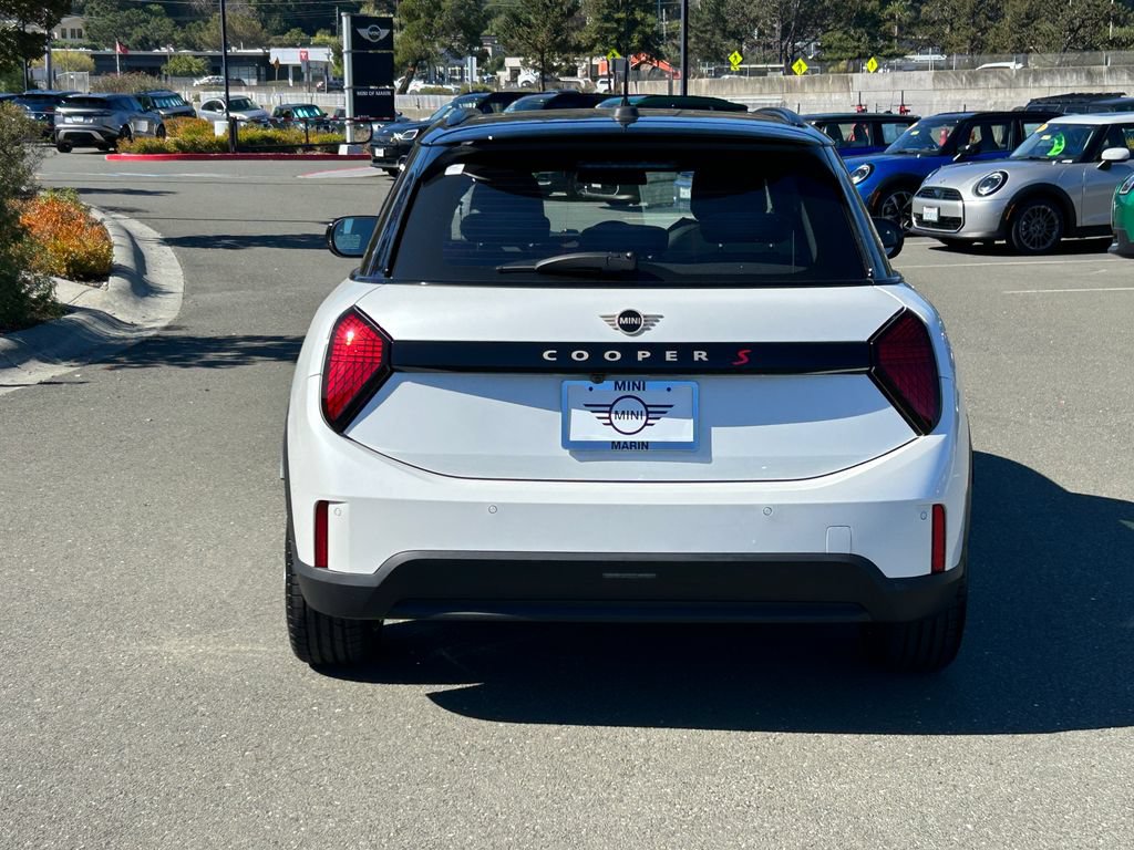 New 2026 MINI Cooper S FWD image 4