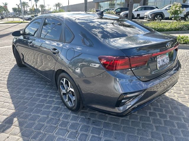 Used 2021 Kia Forte LXS image 3