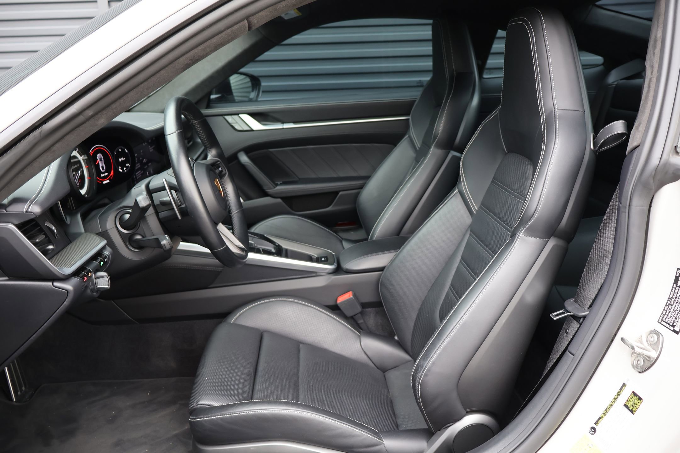 Certified 2021 Porsche 911 Turbo S image 5