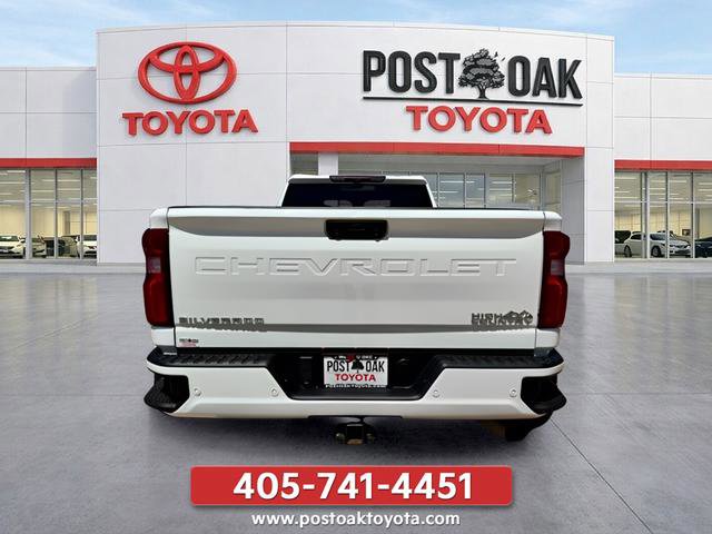 Used 2024 Chevrolet Silverado 3500 High Country w/ High Country Premium Package AWD/4WD image 7