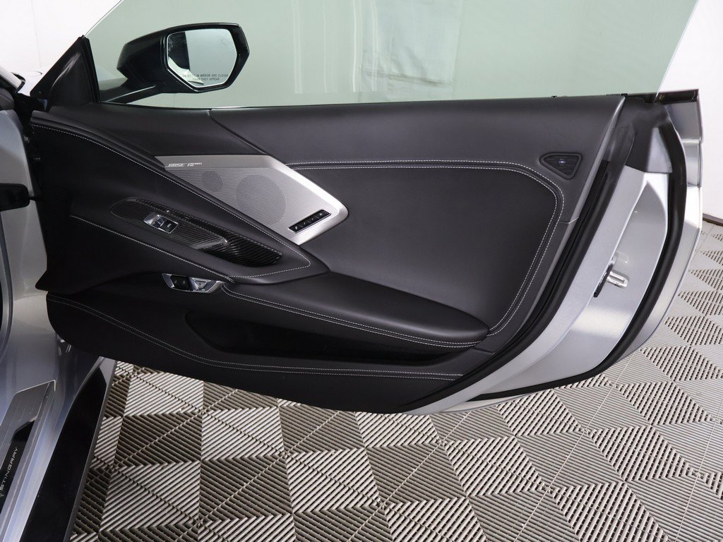 Used 2021 Chevrolet Corvette Stingray Premium Conv w/ Z51 Performance Package RWD image 30