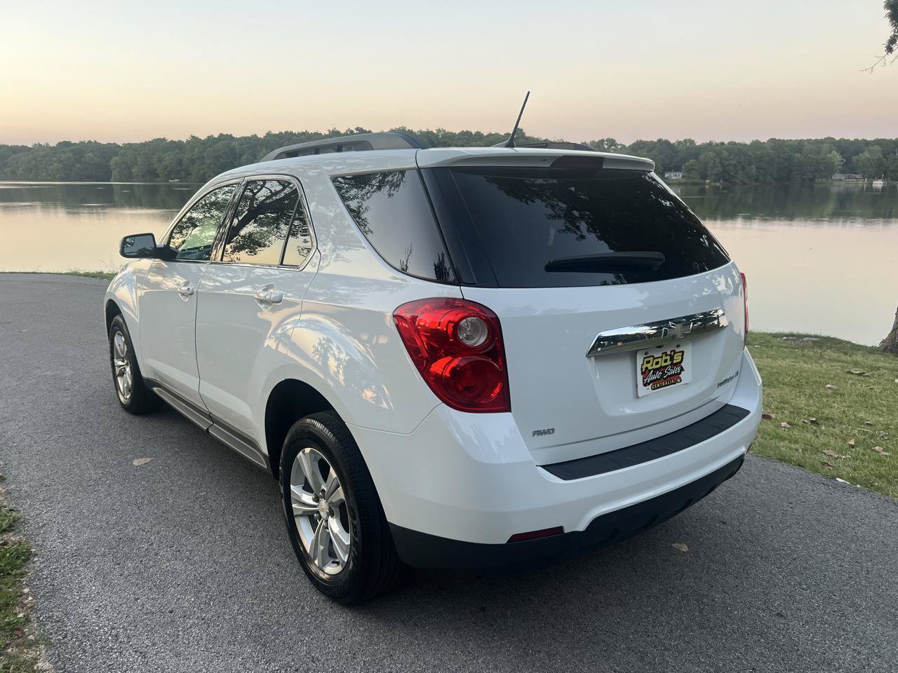 Used 2014 Chevrolet Equinox LT w/ Driver Convenience Package AWD/4WD image 8