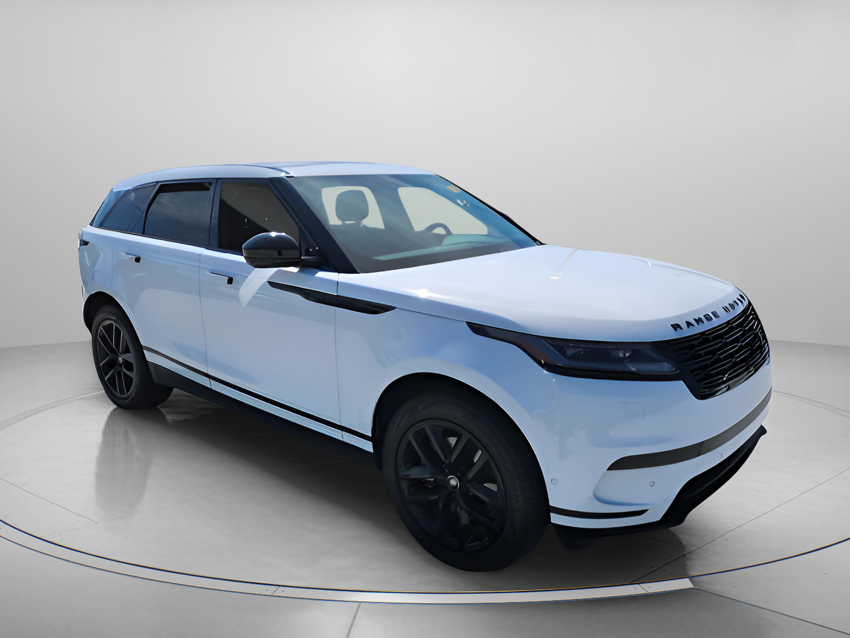 Used 2025 Land Rover Range Rover Velar S AWD/4WD image 9