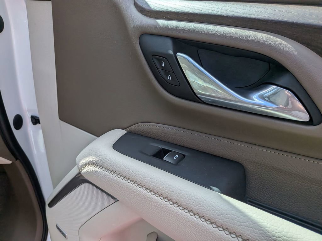 Certified 2023 GMC Yukon Denali AWD/4WD image 26