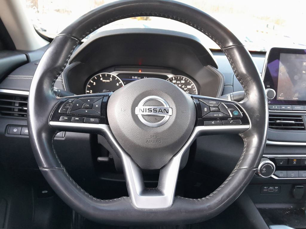 Used 2021 Nissan Altima 2.5 SV w/ SV Premium Package image 15