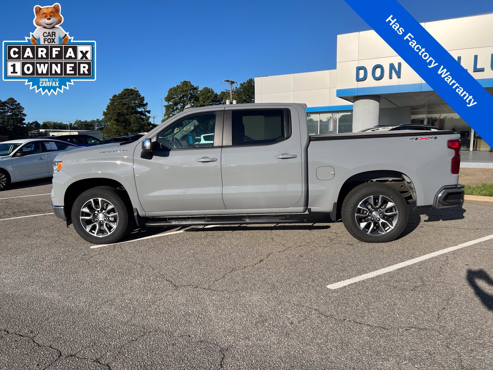 Used 2024 Chevrolet Silverado 1500 LT AWD/4WD image 2