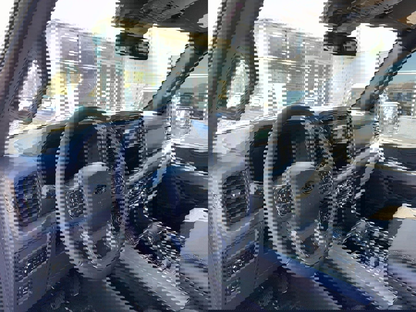 Used 2025 Ford F150 XLT w/ Equipment Group 302A MID image 13