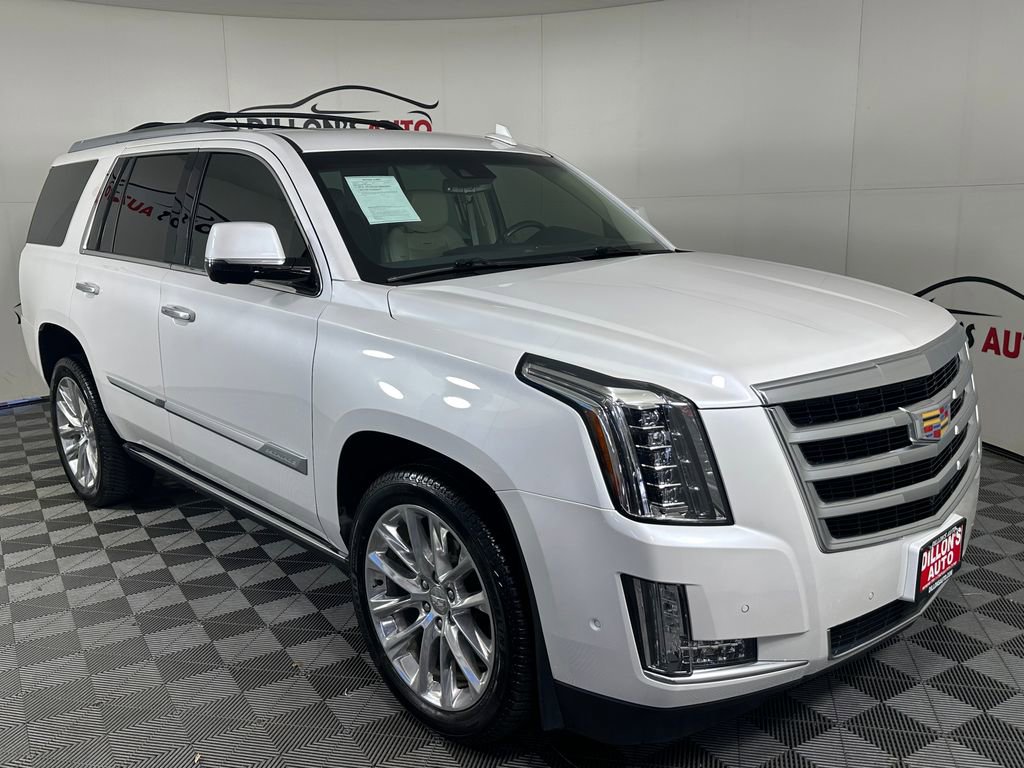 Used 2019 Cadillac Escalade Premium Luxury AWD/4WD image 11