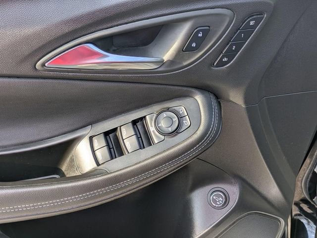 Used 2023 Buick Encore GX Essence w/ Experience Buick Package image 15