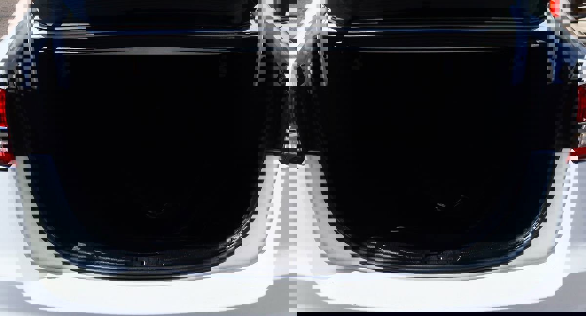 Used 2020 Ford Fusion SE image 23