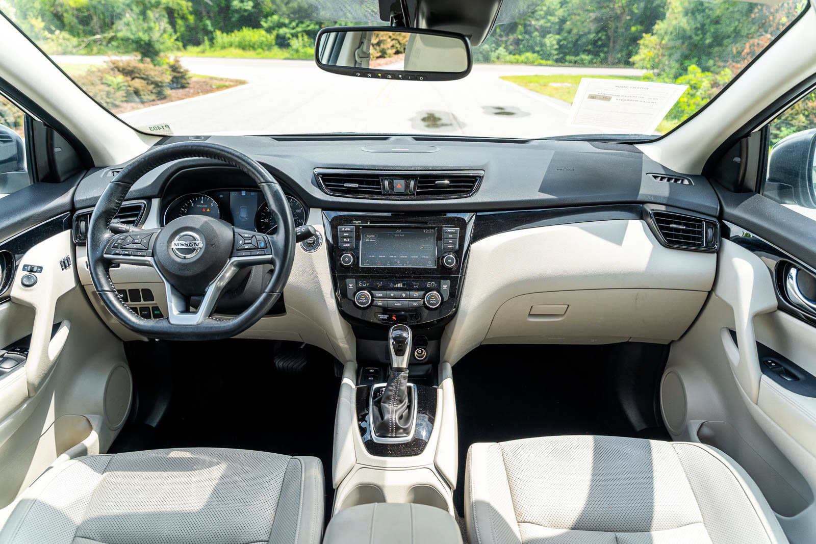 Used 2022 Nissan Rogue Sport SL w/ Premium Package AWD/4WD image 21