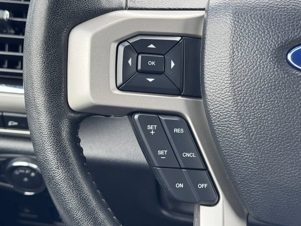 Used 2018 Ford F250 Lariat w/ Lariat Ultimate Package AWD/4WD image 9
