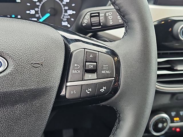 Used 2022 Ford Escape SE w/ Cold Weather Package image 22