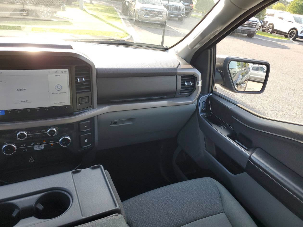 Used 2025 Ford F150 XLT w/ Equipment Group 301A Standard AWD/4WD image 15