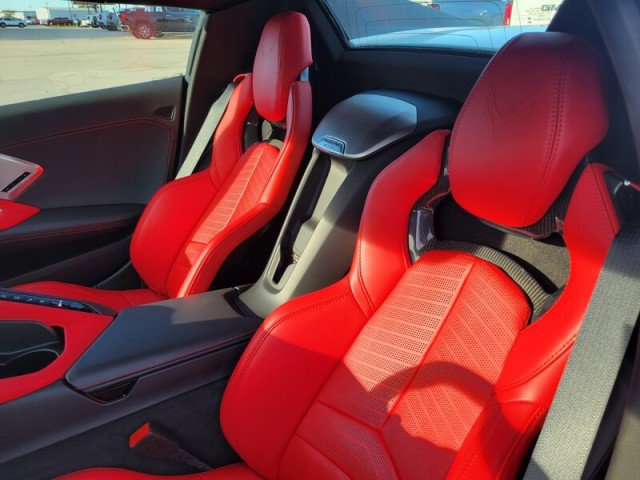 Used 2024 Chevrolet Corvette Z06 RWD image 14