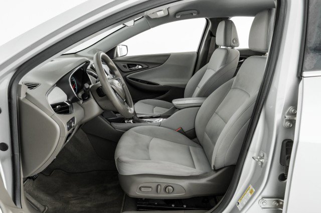 Used 2016 Chevrolet Malibu LT image 28