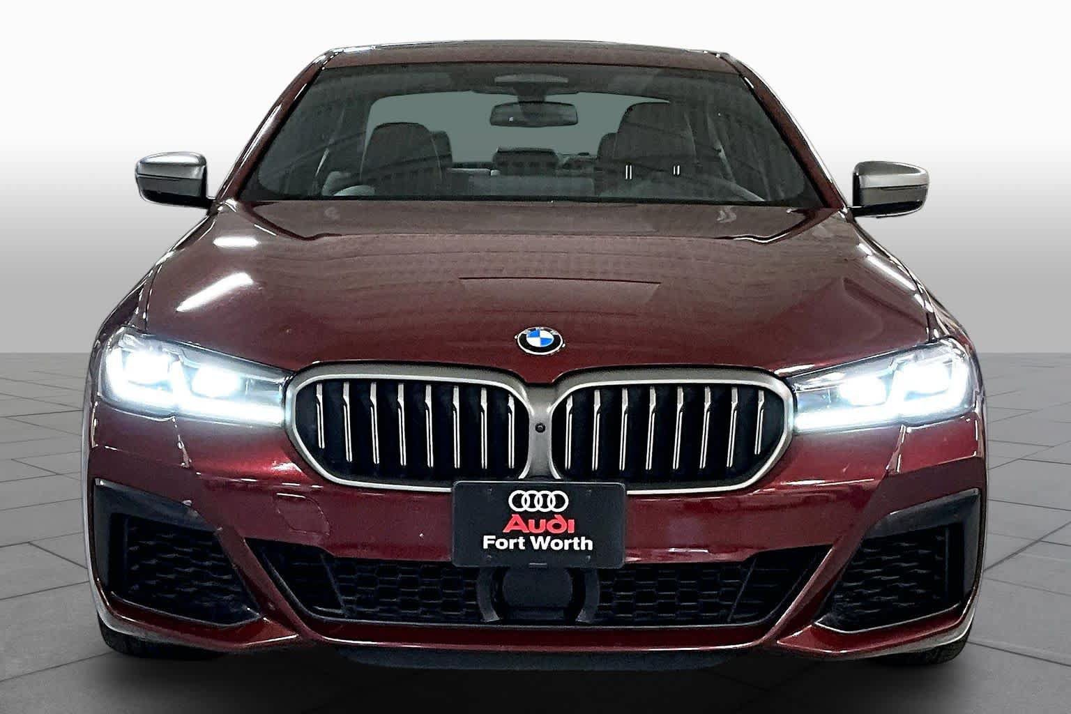 Used 2022 BMW M550i xDrive w/ Dynamic Handling Package AWD/4WD image 4