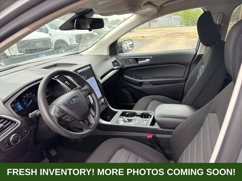 Used 2024 Ford Edge SE image 8