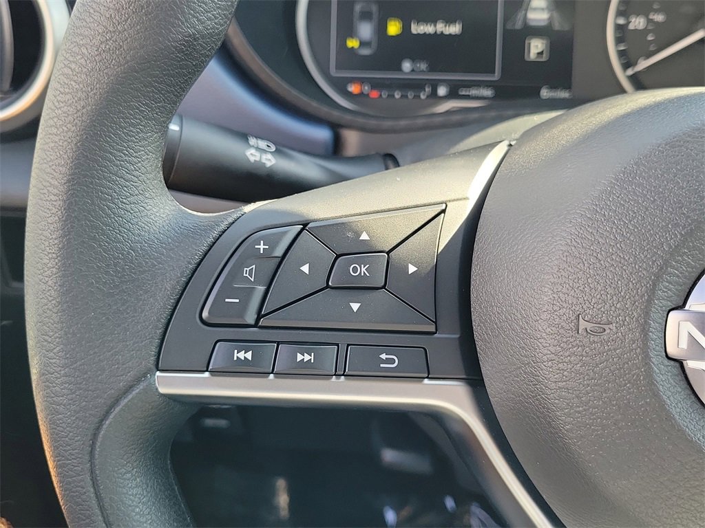 New 2025 Nissan Versa SV w/ Trunk Package image 6