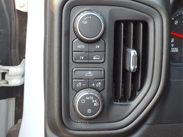 Used 2021 Chevrolet Silverado 1500 Custom AWD/4WD image 17
