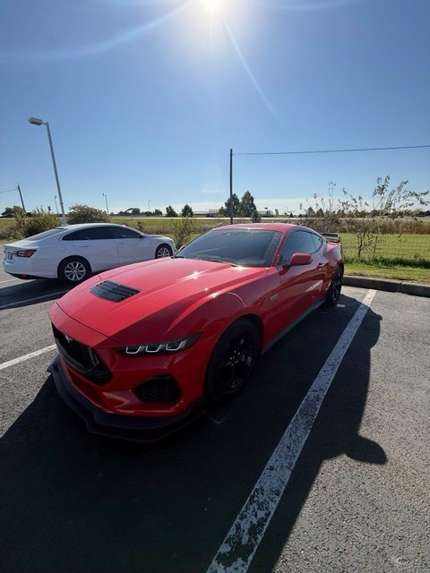Used 2024 Ford Mustang GT RWD image 16