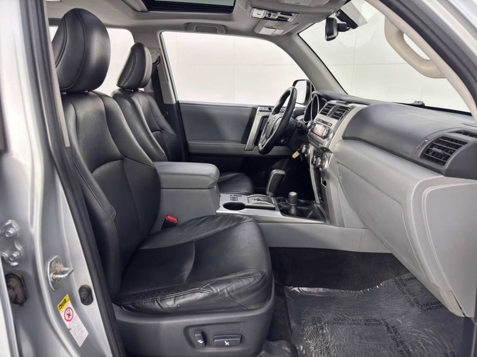 Used 2010 Toyota 4Runner SR5 image 15