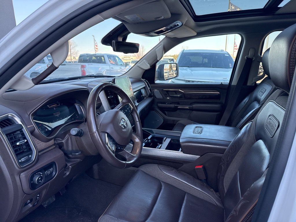 Used 2025 RAM 1500 Limited AWD/4WD image 21