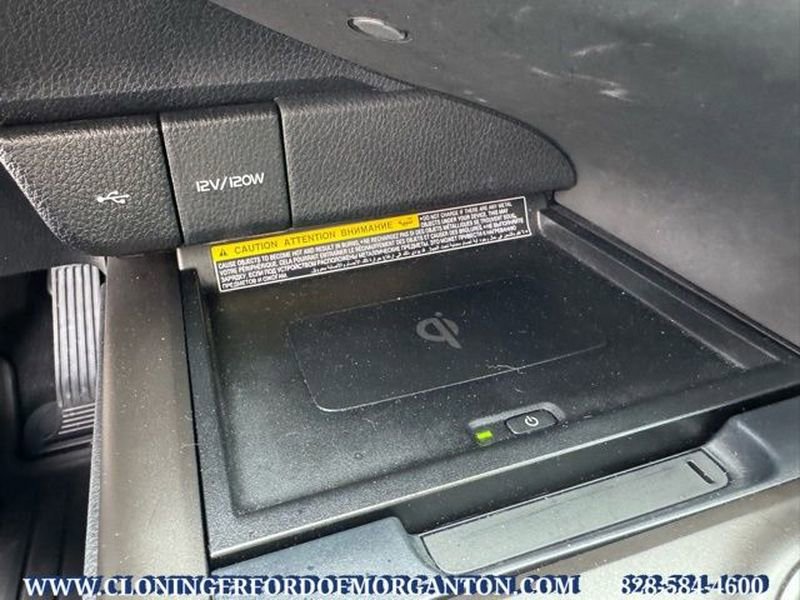 Used 2021 Toyota Camry XSE w/ Navigation Package image 29