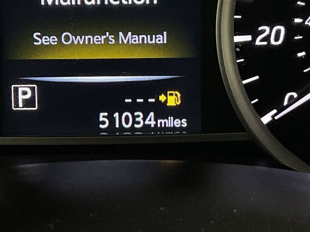 Used 2018 Nissan Sentra SL image 37