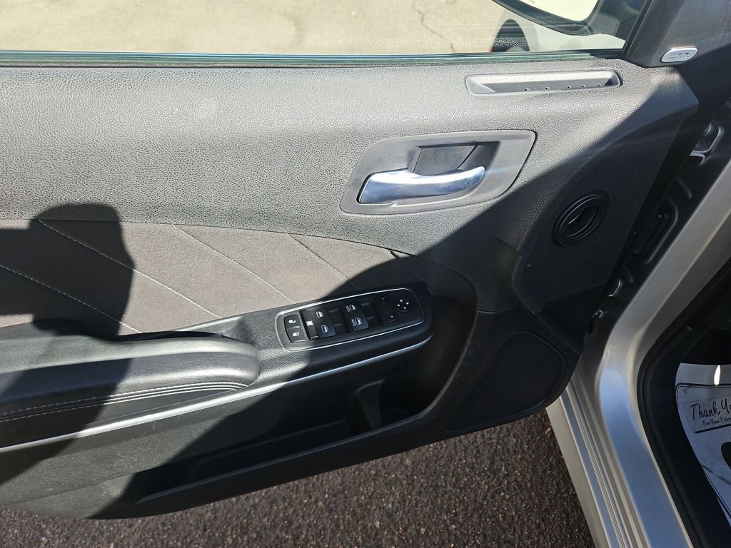 Used 2023 Dodge Charger R/T RWD image 10