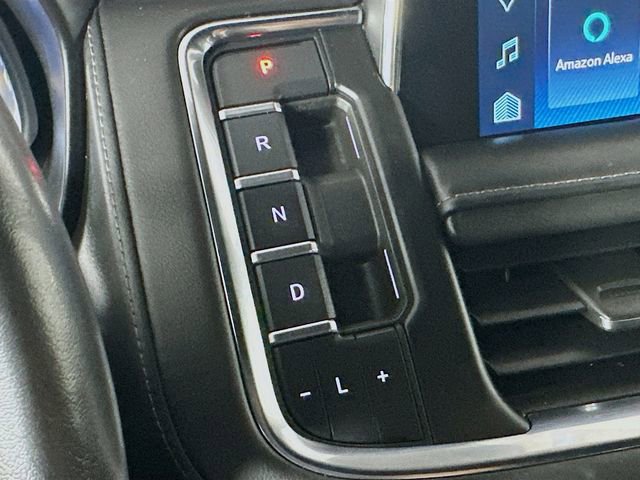 Used 2022 Chevrolet Tahoe LT w/ Luxury Package RWD image 17