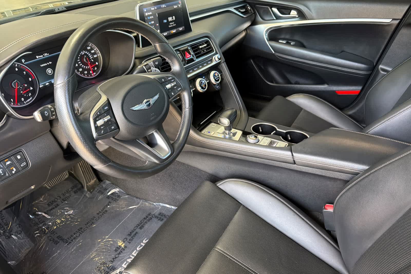 Used 2021 Genesis G70 2.0T RWD image 11