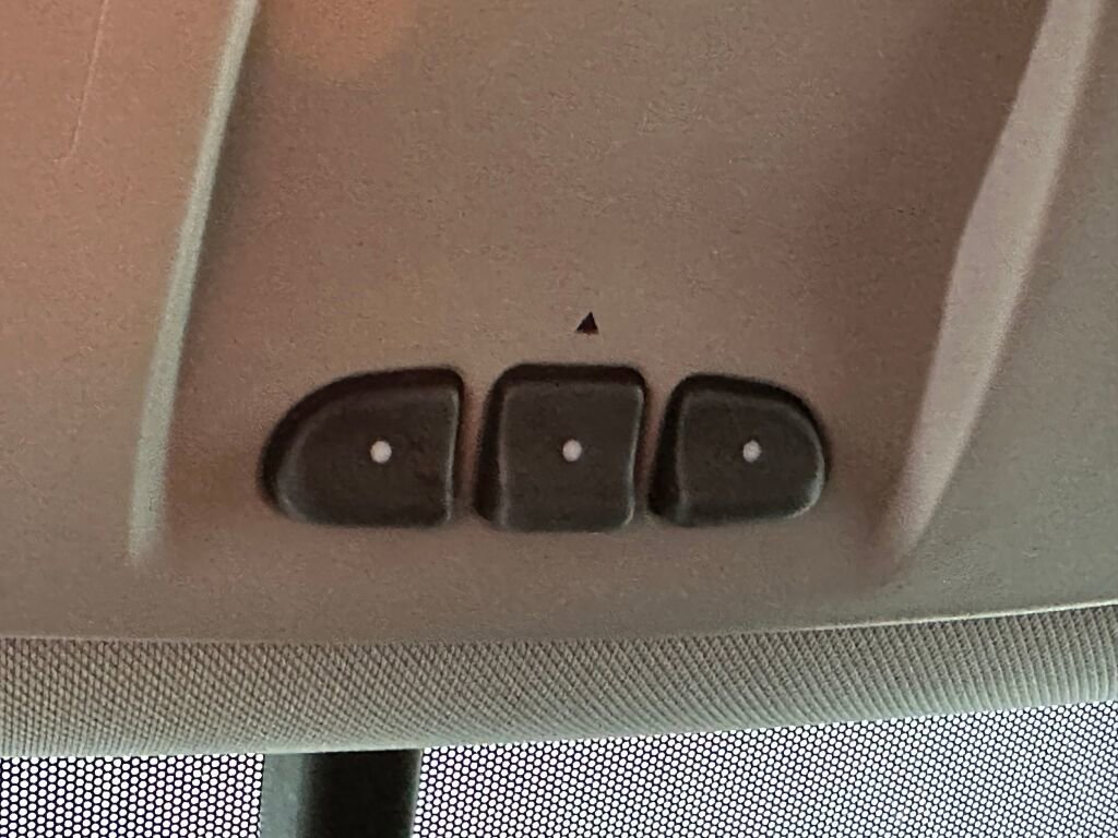 Used 2017 GMC Acadia Limited SLT image 23