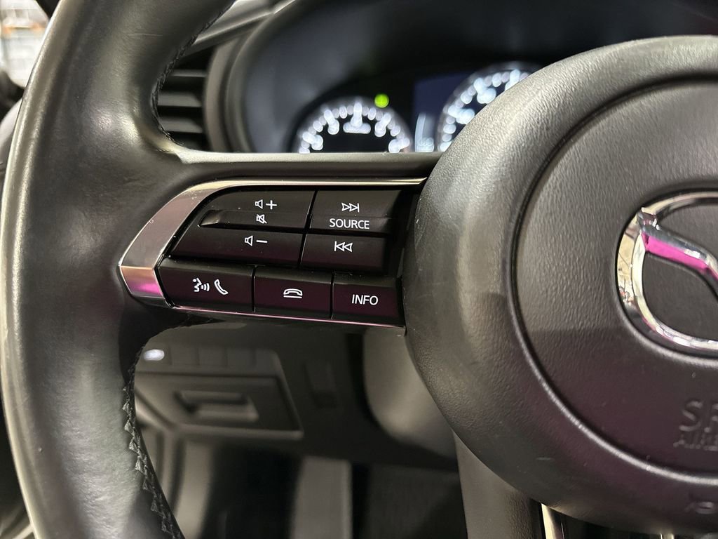 Used 2025 MAZDA MAZDA3 s image 29