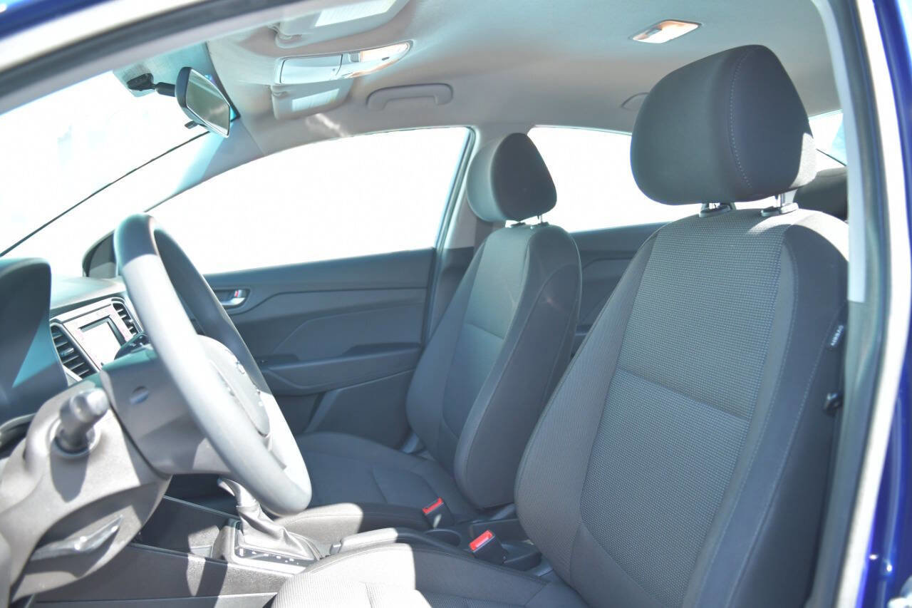 Used 2019 Hyundai Accent SE image 16