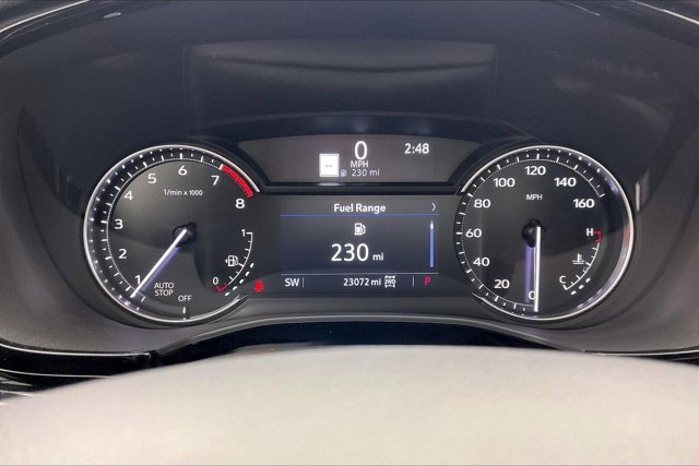 Used 2025 Cadillac XT6 Premium Luxury image 22