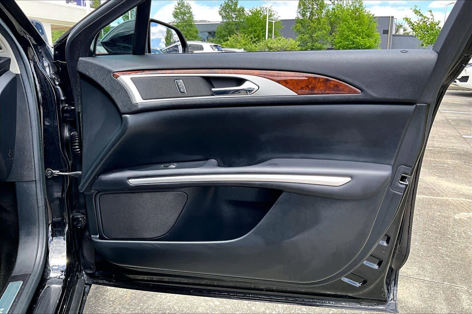 Used 2016 Lincoln MKZ AWD w/ Equipment Group 300A Reserve image 21