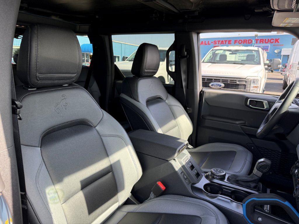 New 2024 Ford Bronco Black Diamond AWD/4WD image 22
