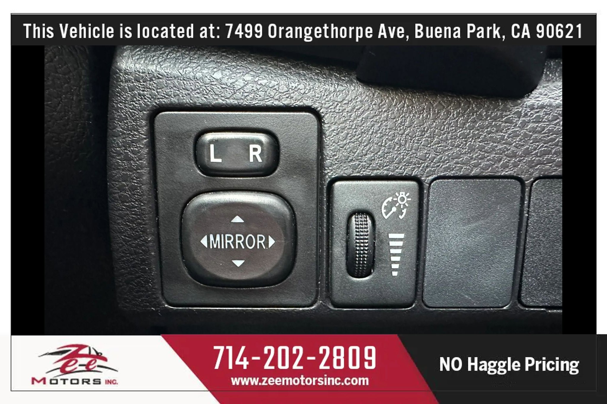 Used 2019 Toyota Corolla XSE FWD image 41