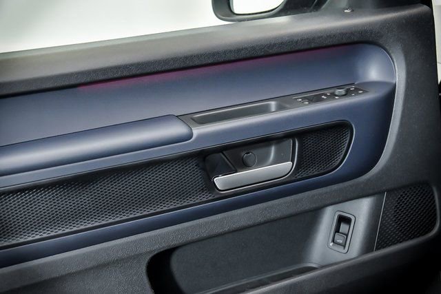 New 2025 Volkswagen ID. Buzz Pro S image 7