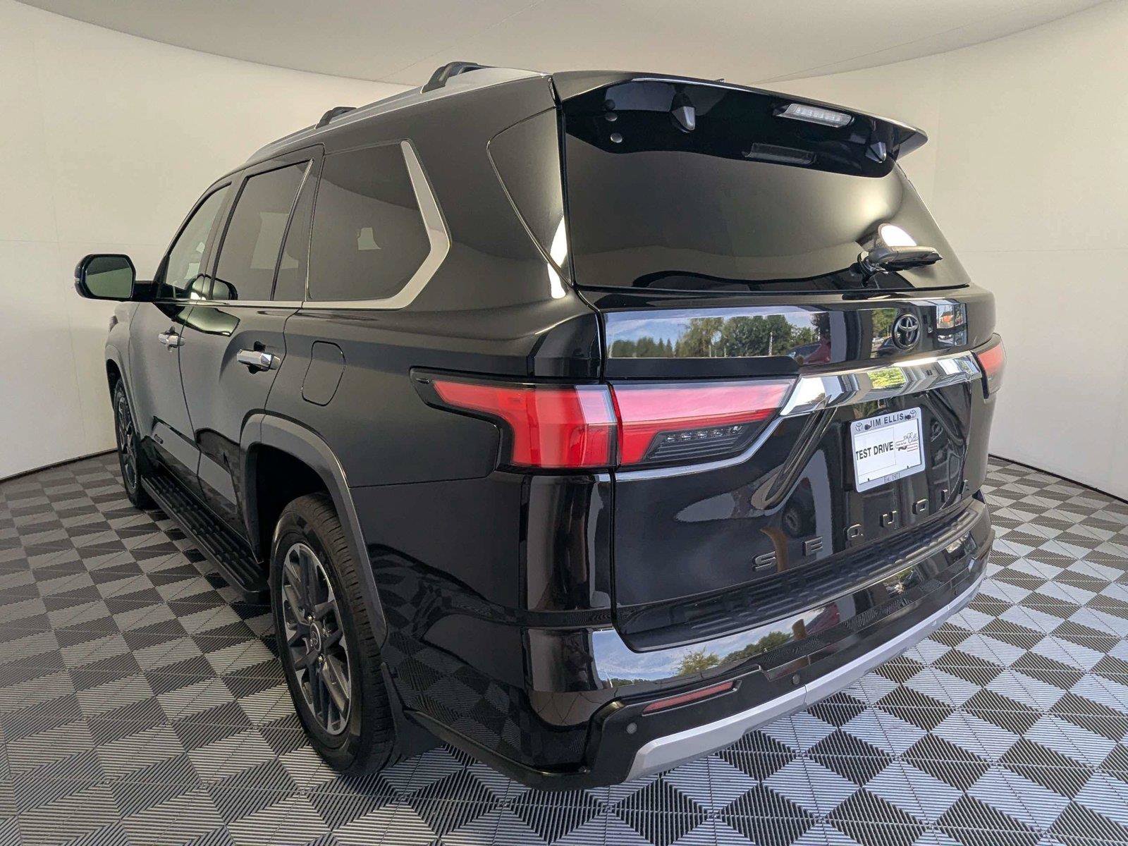 Certified 2024 Toyota Sequoia Limited w/ Tow Technology Package AWD/4WD image 7
