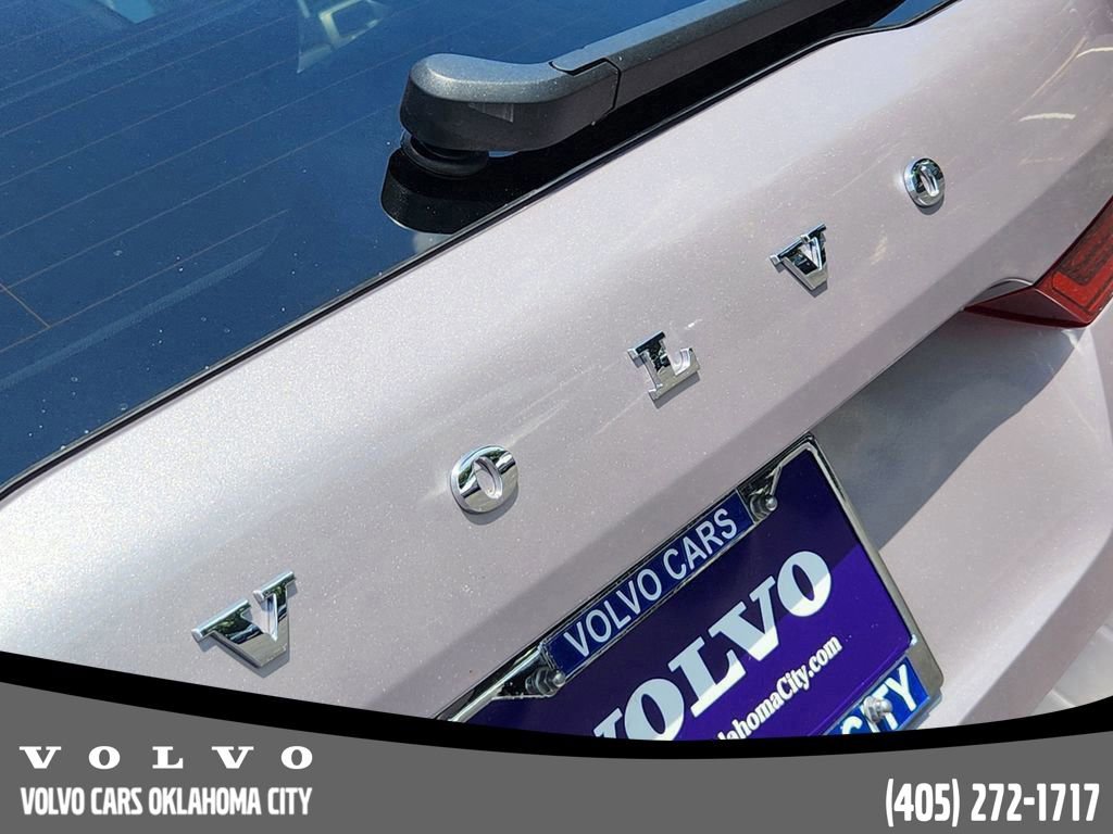 Certified 2026 Volvo XC60 B5 Plus w/ Protection Package Premier image 11